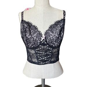 BNWT Victoria’s Secret Vintage Ribbon black and Pink Corset. Size M DD